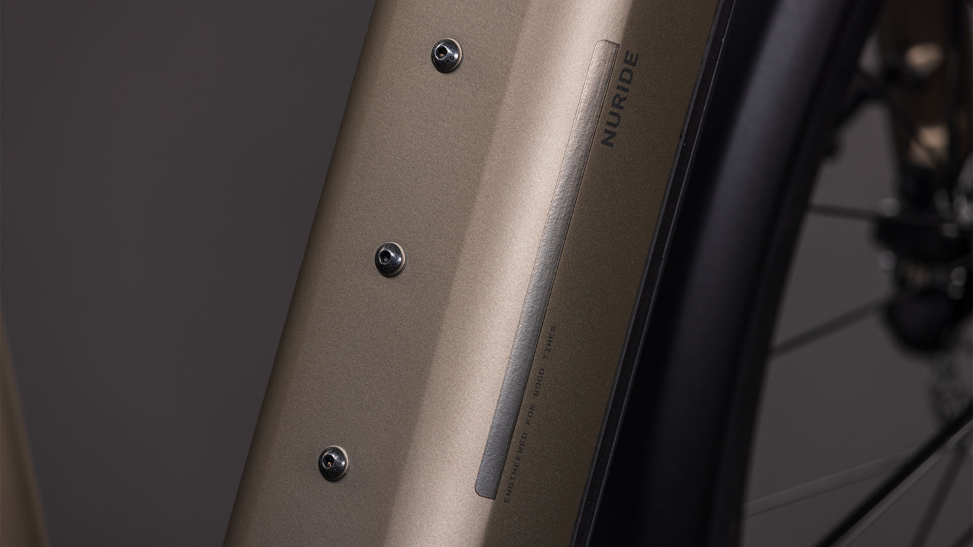 Nuride Hybrid Pro 800 flashstone´n´chrome Nuride Hybrid Pro 800 flashstone´n´chrome