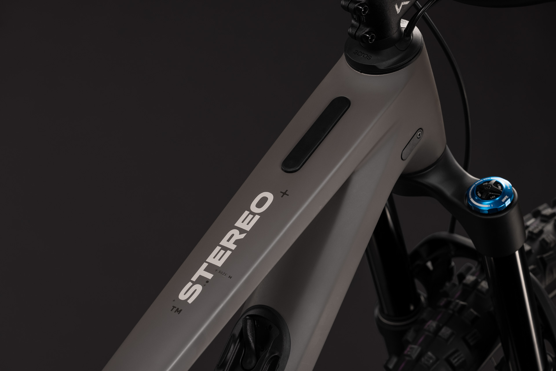 Stereo HPC TM cedar´n´grey