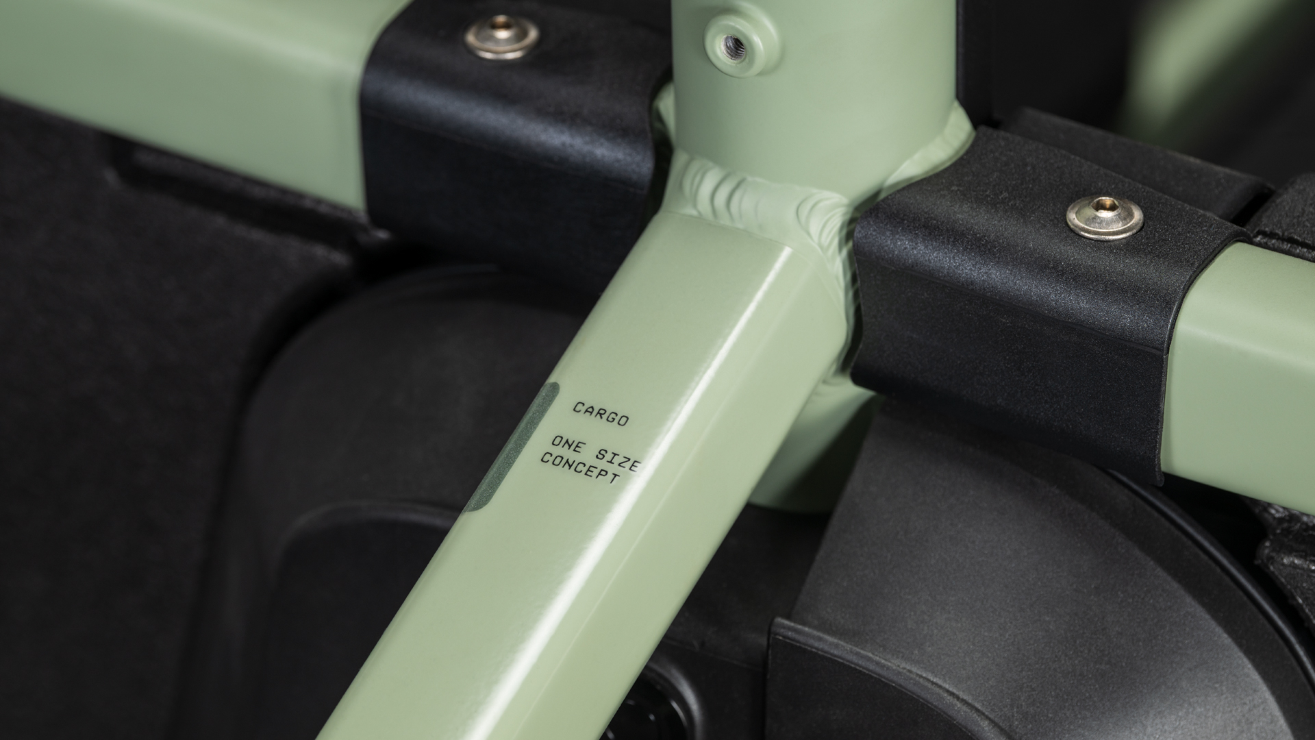 Cargo Hybrid 800 pea´n´reflex