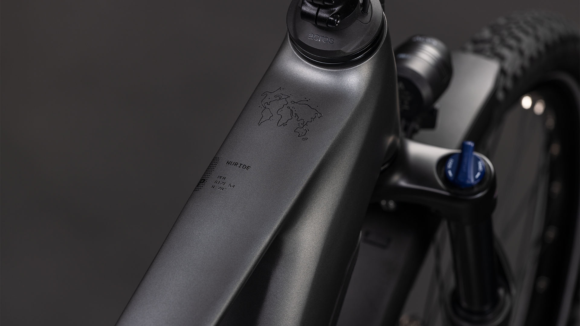 Nuride Hybrid Performance 600 slabgrey´n´black