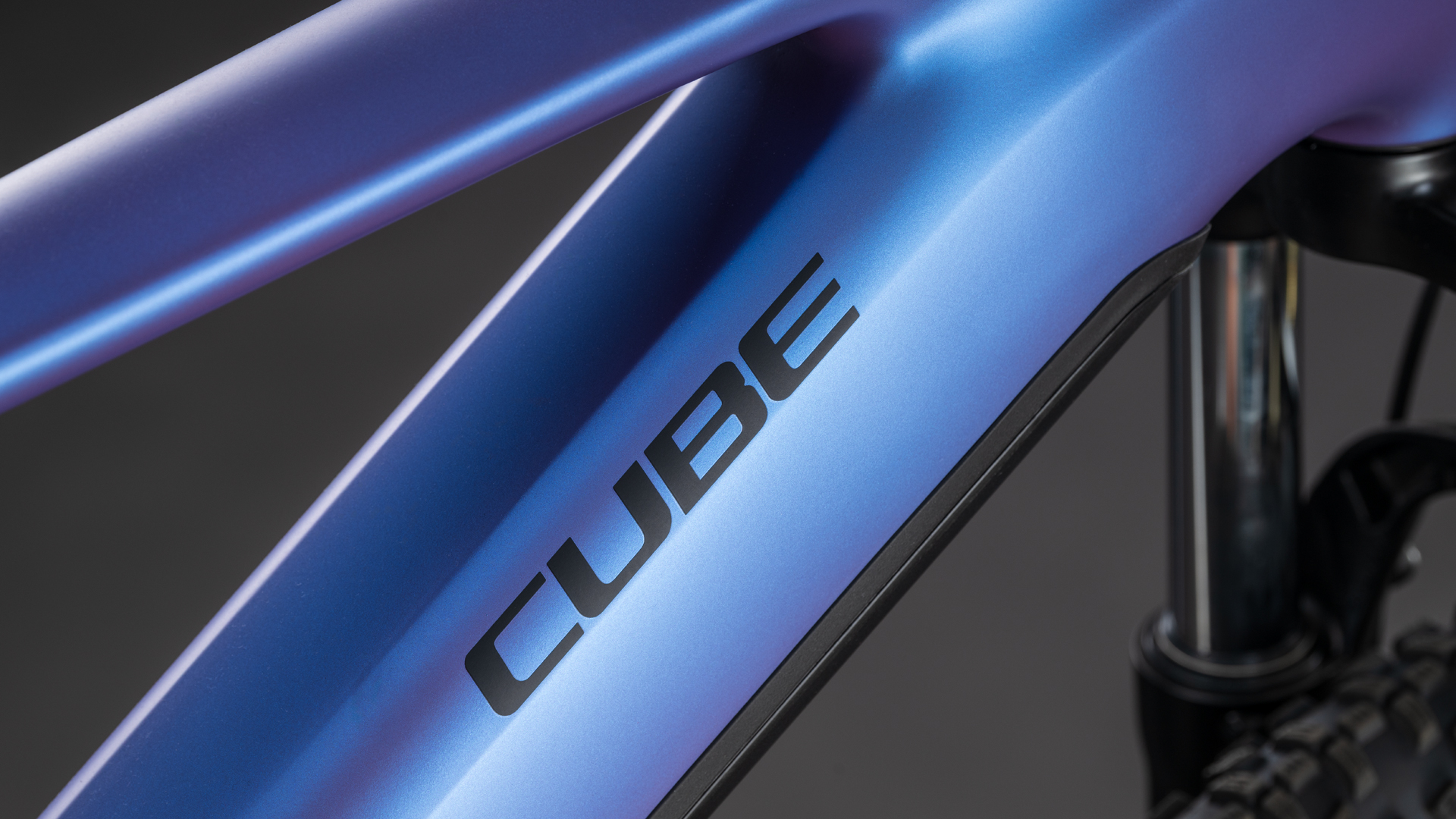 Reaction Hybrid ONE 800 blueiris´n´reflect Reaction Hybrid ONE 800 blueiris´n´reflect