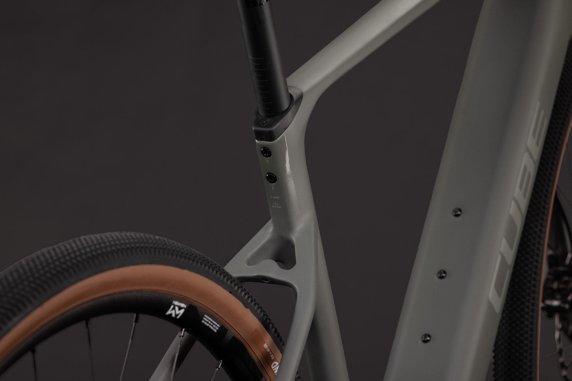 Nuroad Hybrid C:62 Race 400X oldgrey´n´grey