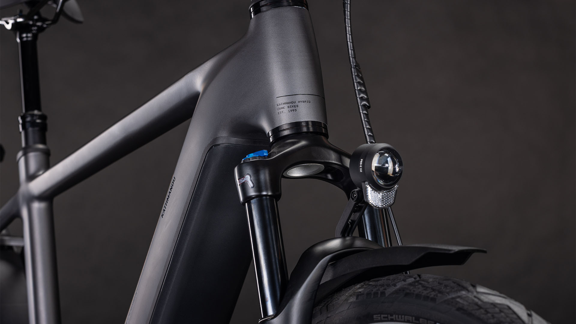 Kathmandu Hybrid Comfort Pro 800 slabgrey´n´black