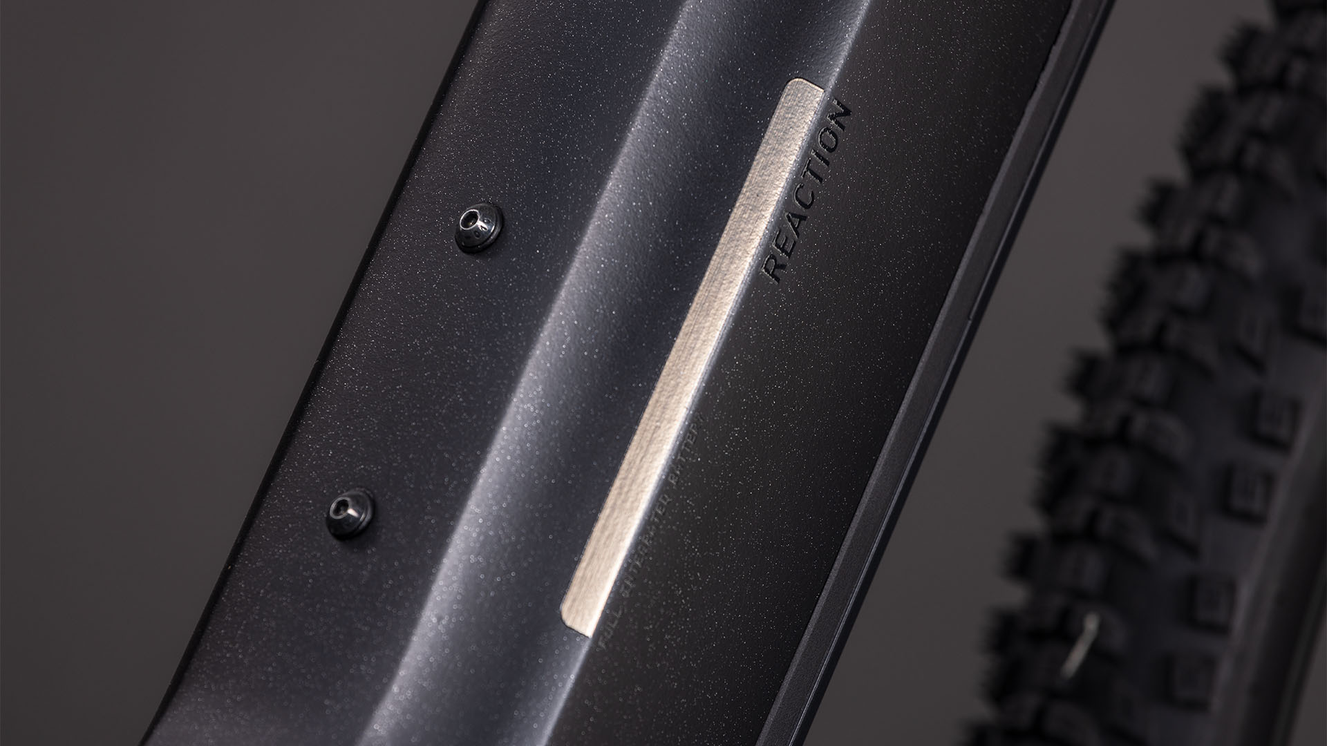 Reaction Hybrid SLX 800 silverdust´n´chrome