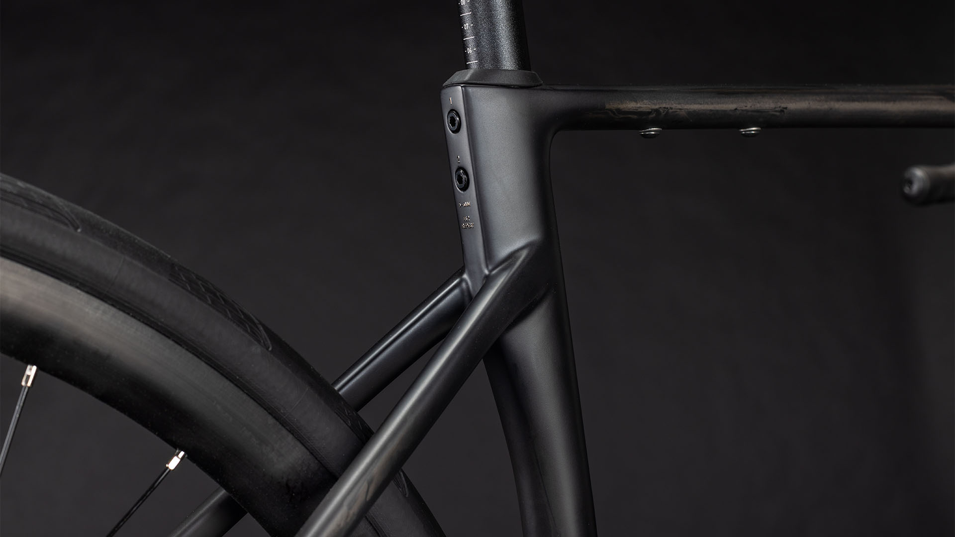 Attain C:62 Race blackline