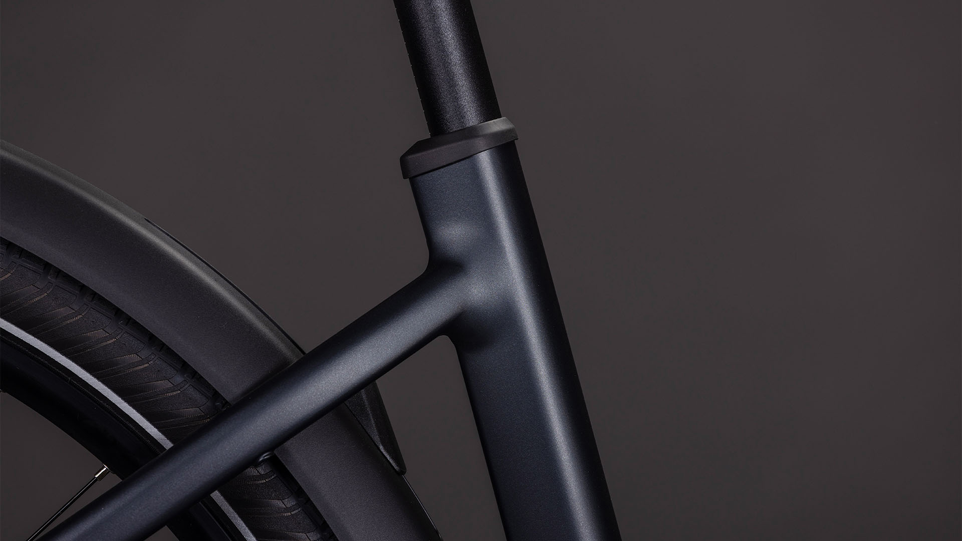 Touring Hybrid ONE 600 coal´n´chrome (Easy Entry) Touring Hybrid ONE 600 coal´n´chrome (Easy Entry)