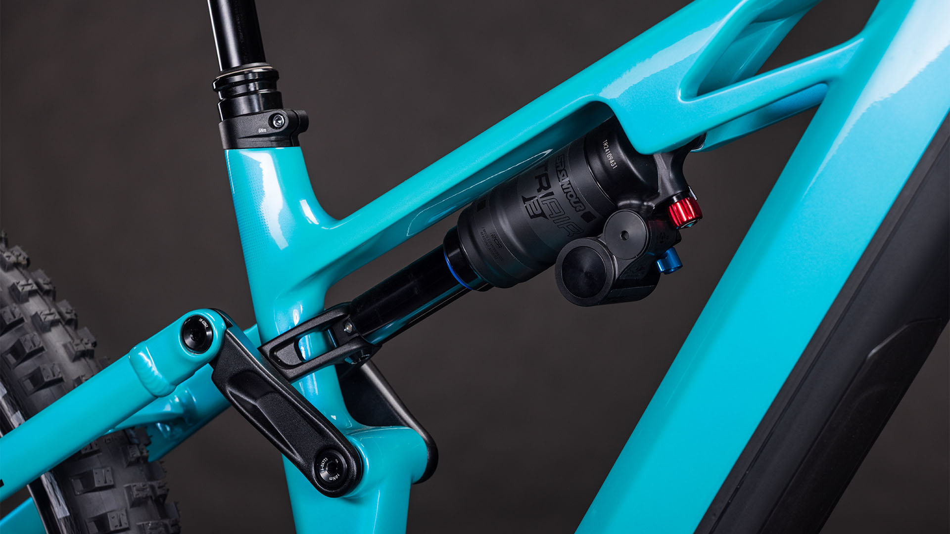 Stereo Hybrid ONE77 HPC Race 800 swimmingpool´n´black