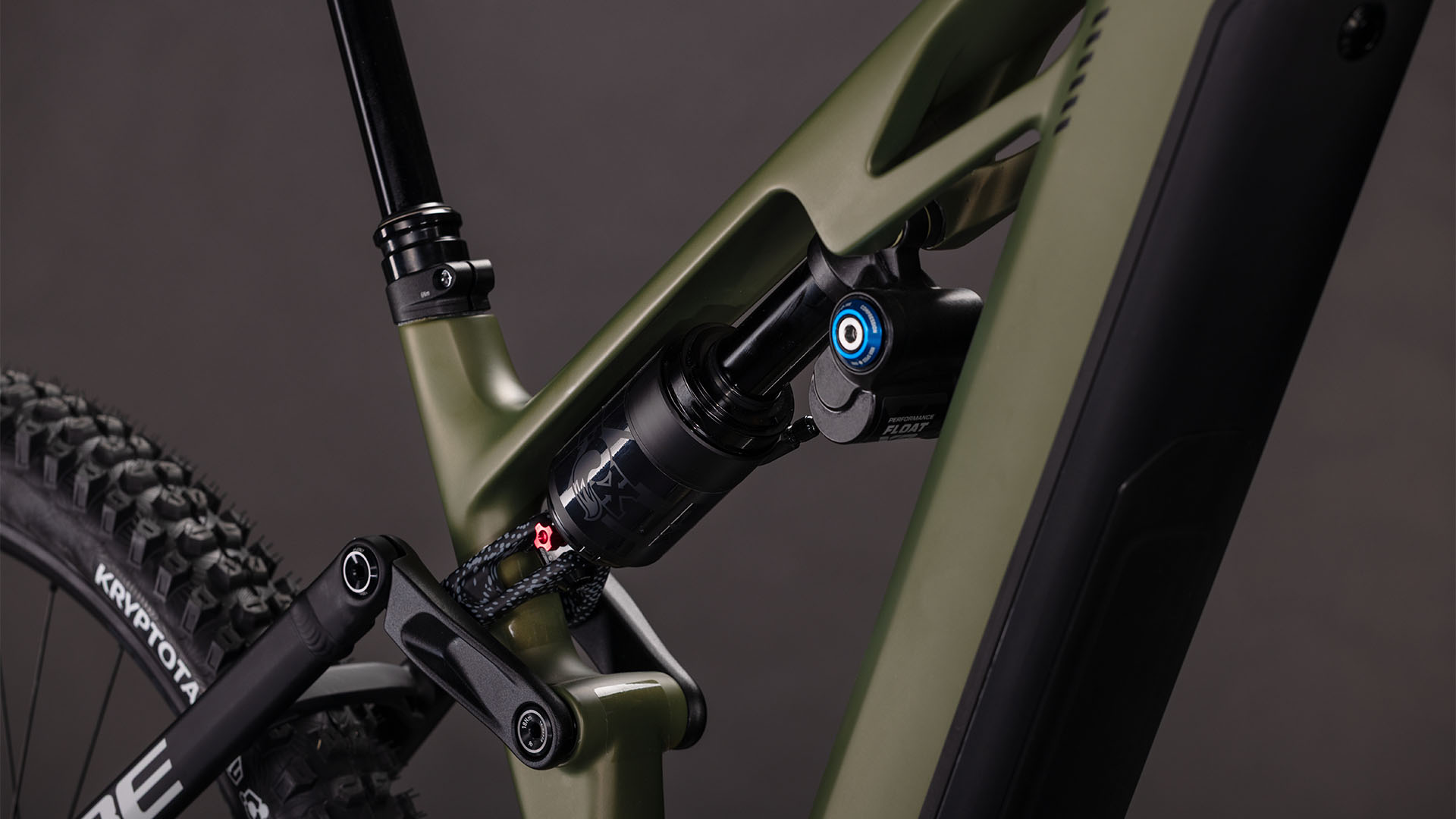Stereo Hybrid ONE77 HPC TM 800 reedgreen´n´matrix