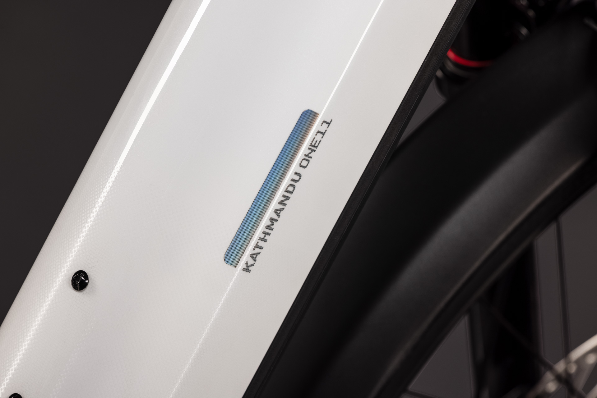 Kathmandu Hybrid ONE11 HPC SLX 800 metallicwhite´n´prizm (Easy Entry)