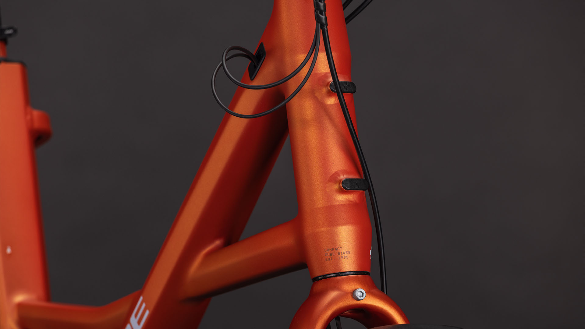 Compact Hybrid 545 rustorange´n´reflex