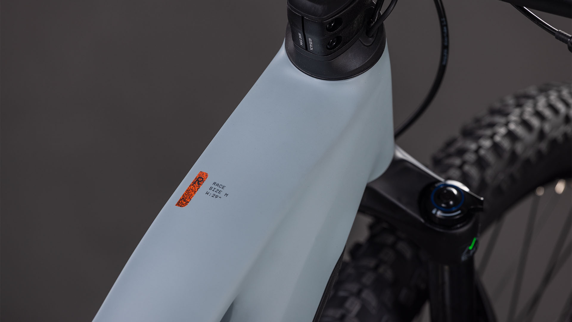 Reaction Hybrid Race 800 vulcan´n´orange