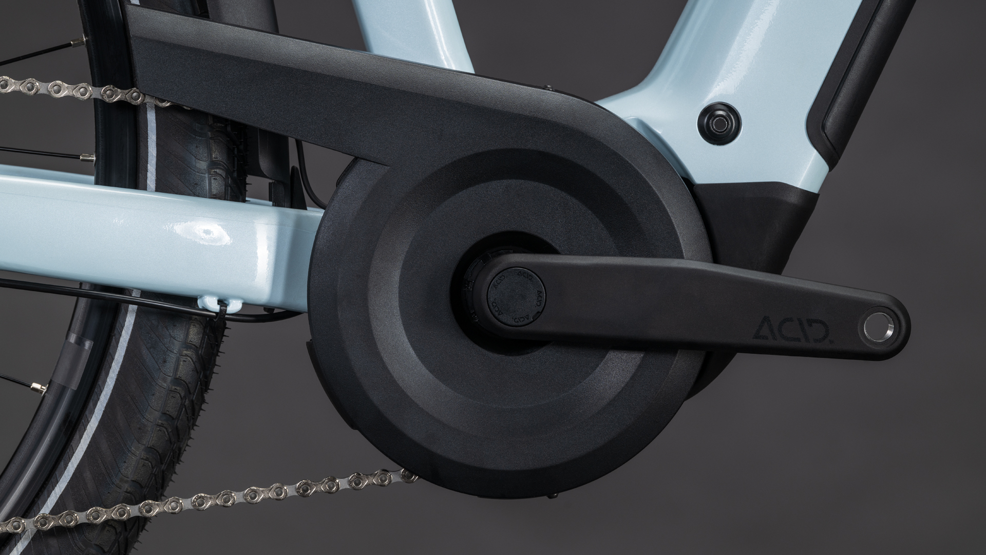 Touring Hybrid ONE 600 glacier´n´reflex Touring Hybrid ONE 600 glacier´n´reflex