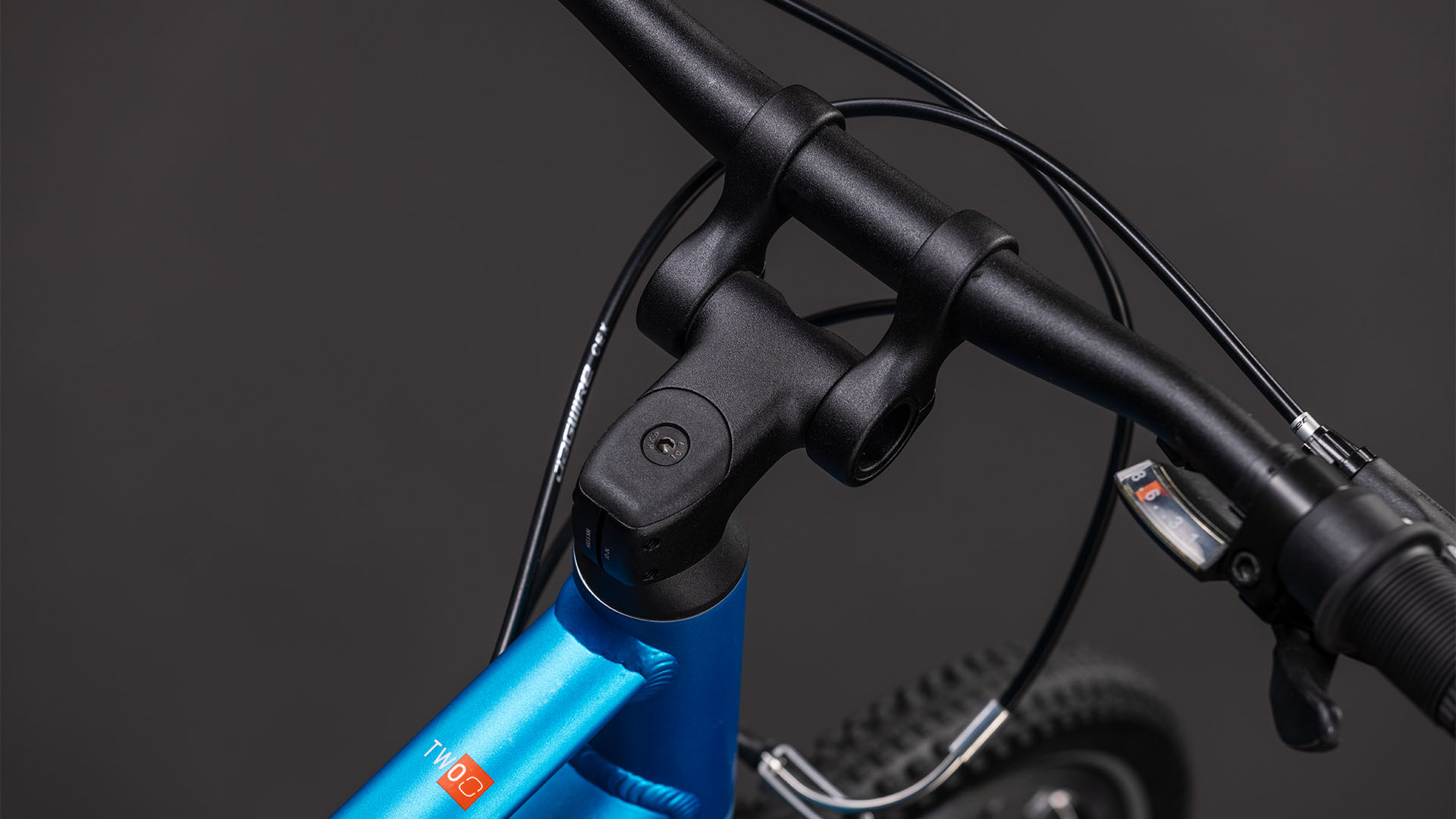 Numove 200 topasblue´n´nebula