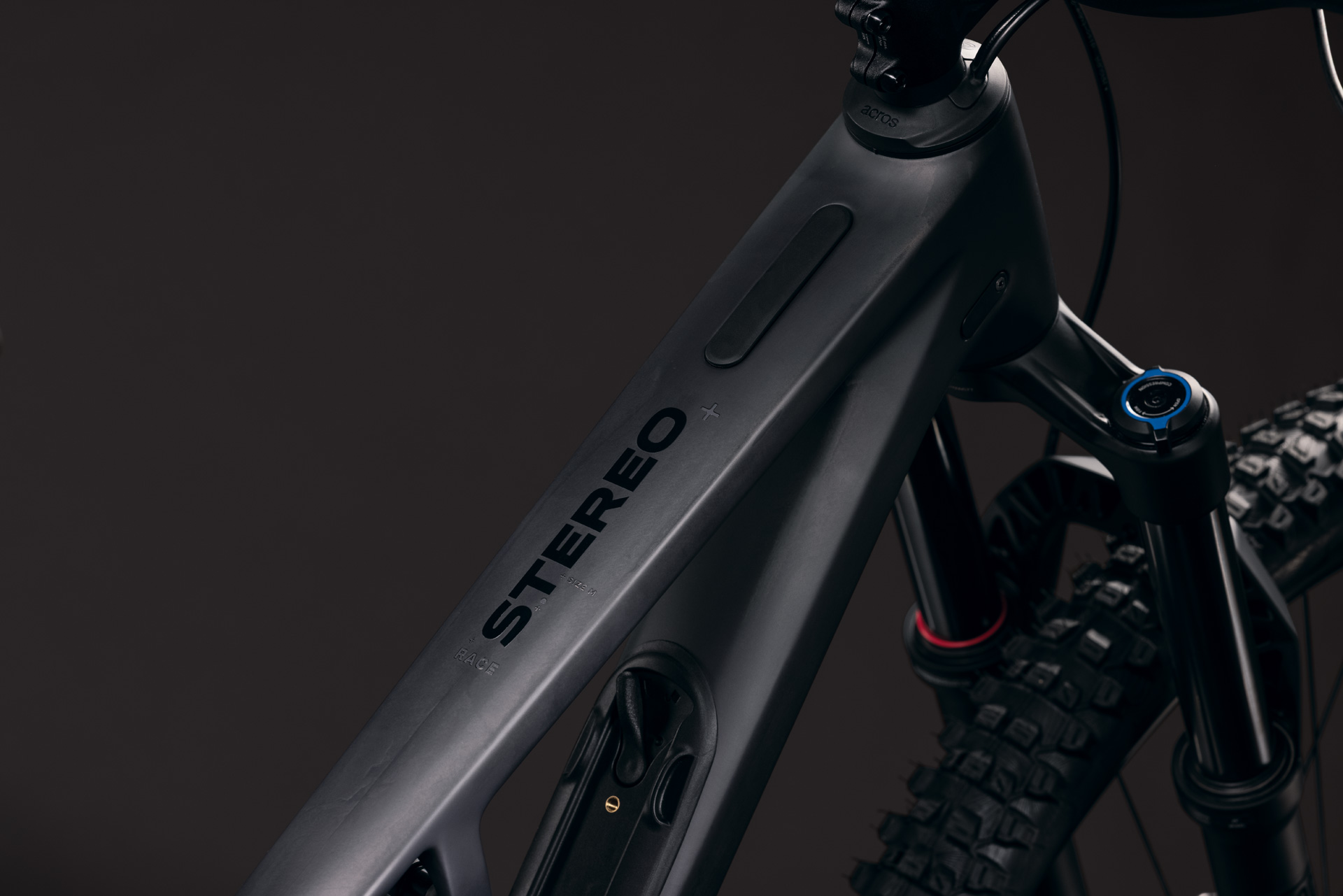 Stereo HPC RACE carbon´n´black