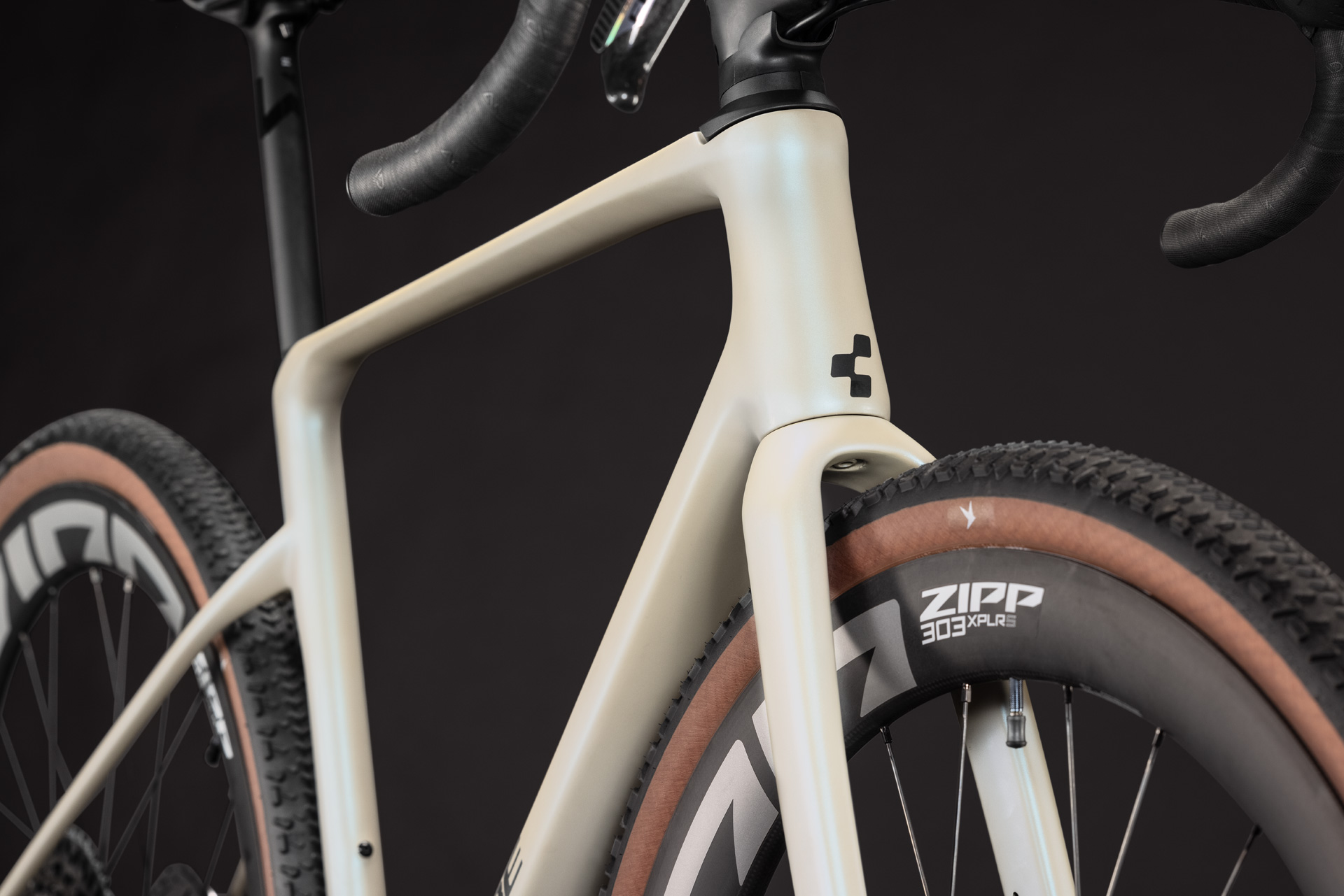 Nuroad C:62 SLX glintsand´n´black