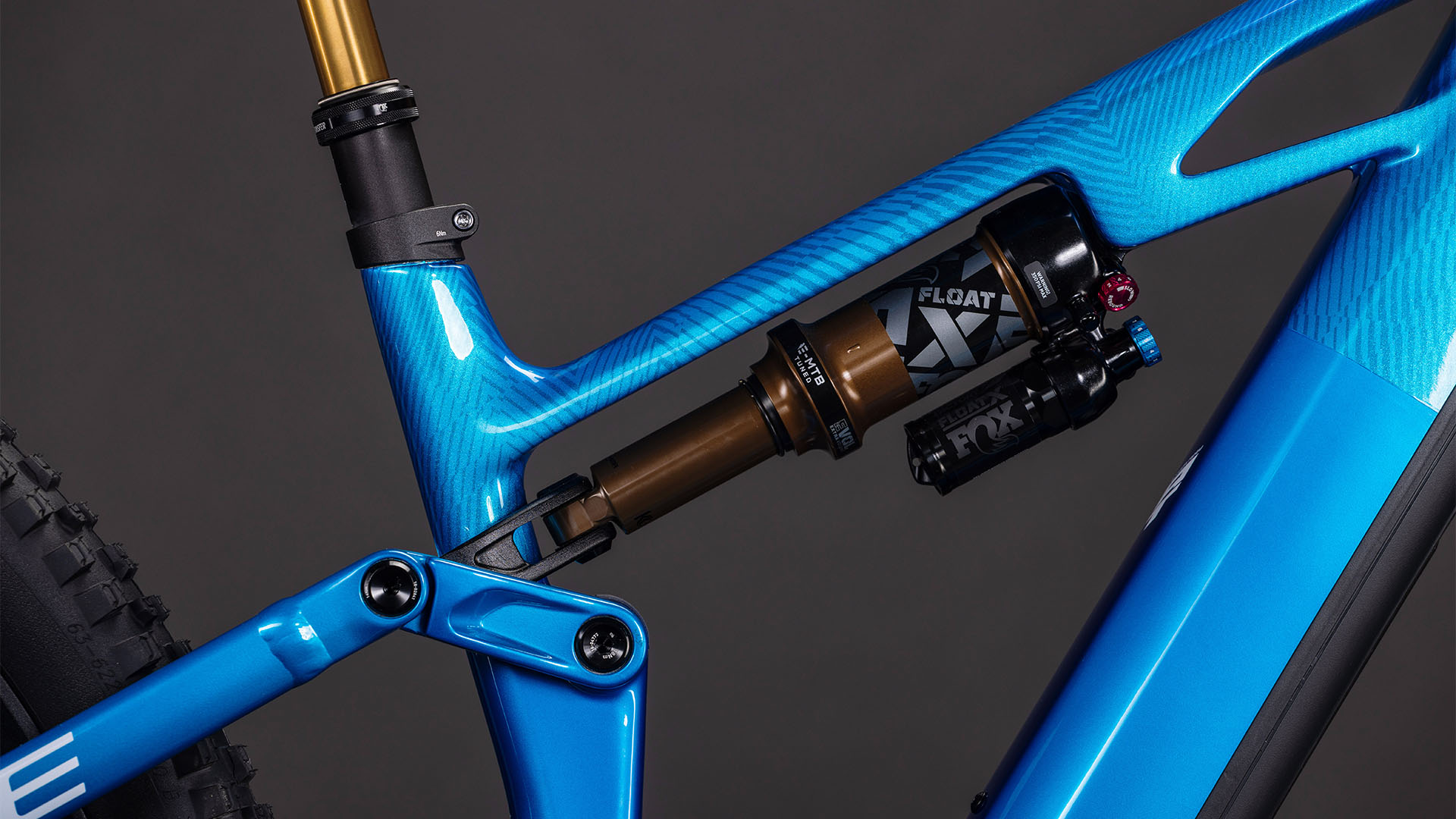 Stereo Hybrid ONE44 HPC AT 800 actionteam