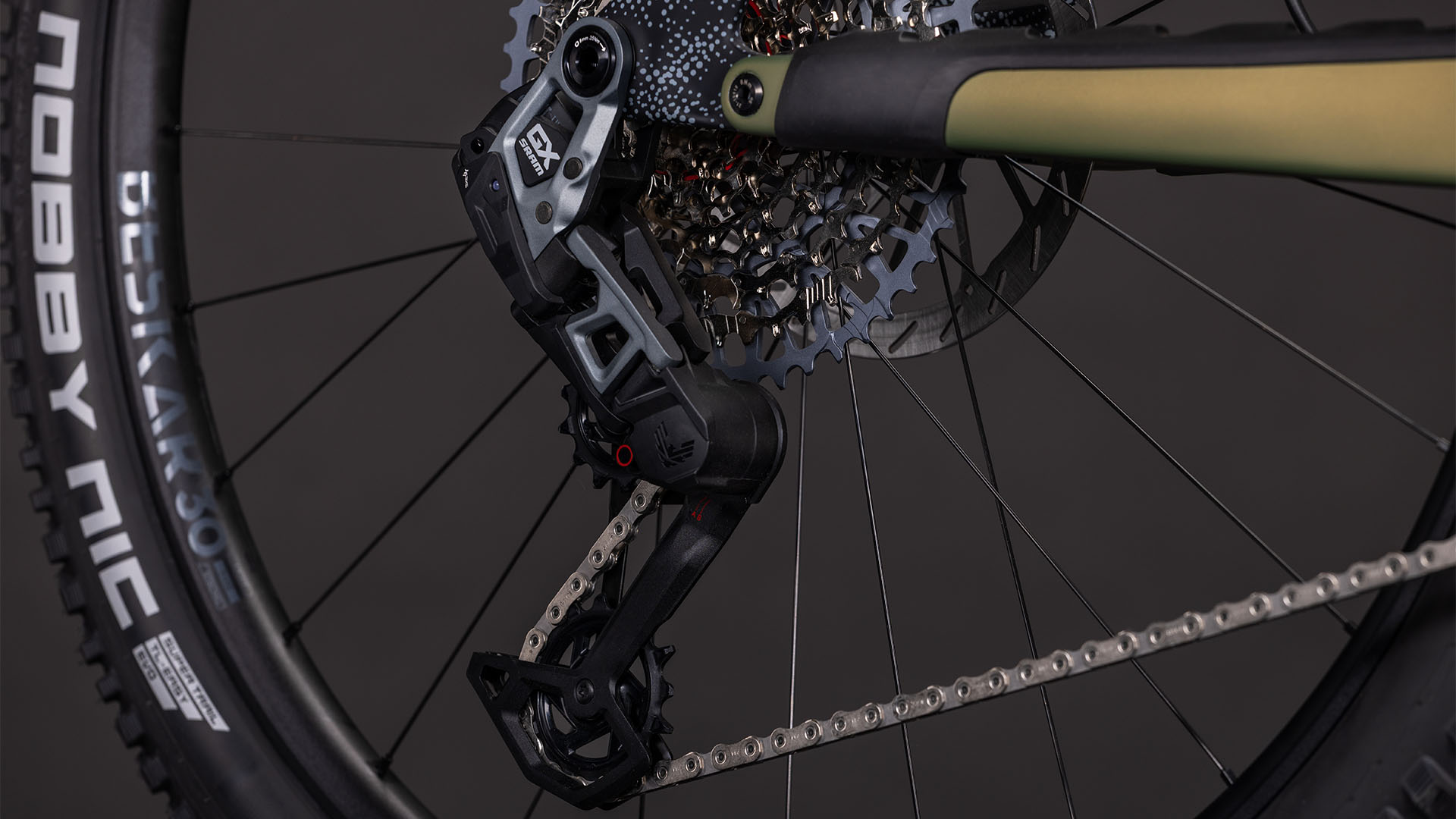 AMS Hybrid ONE44 C:68X TM 400X reedgreen´n´matrix