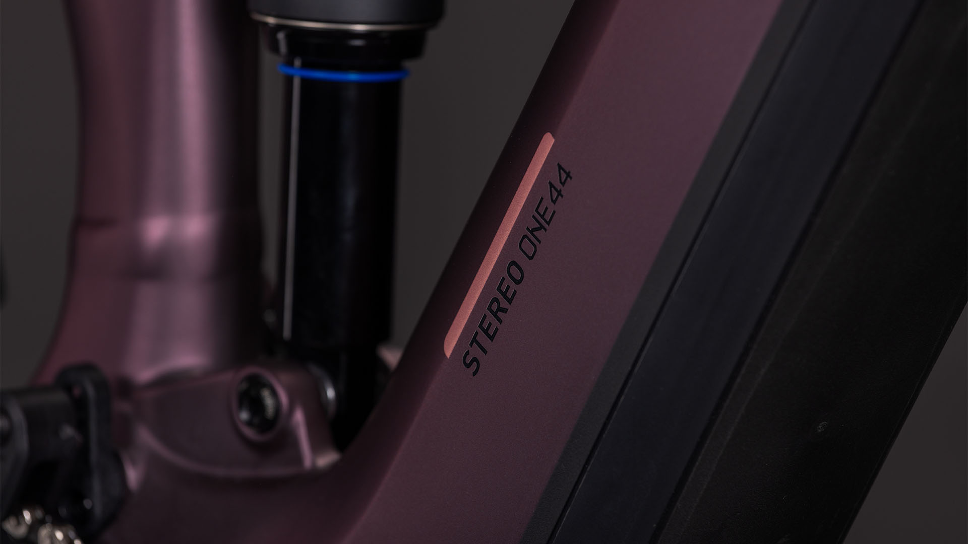 Stereo Hybrid ONE44 Pro 800 shiftblush´n´raisin