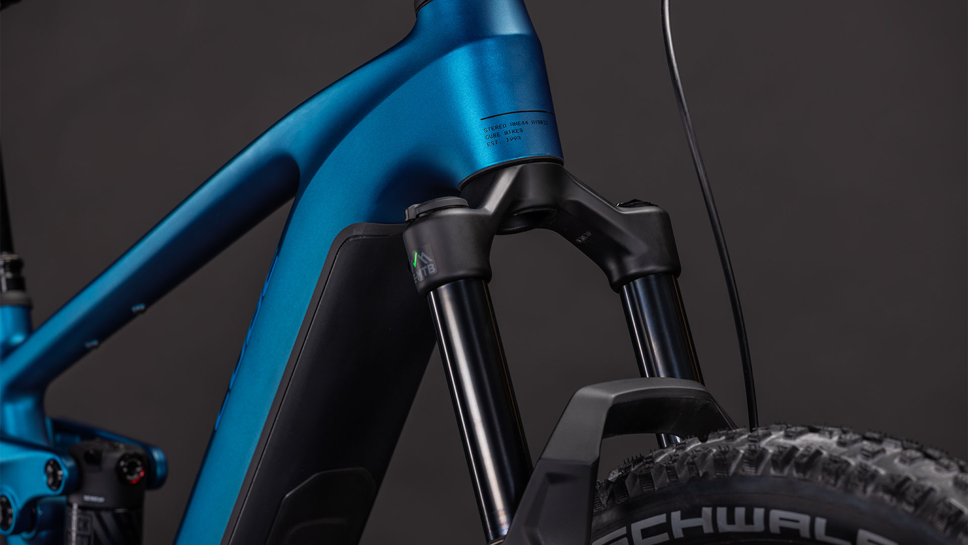 Stereo Hybrid ONE44 EX 800 electricblue´n´blue