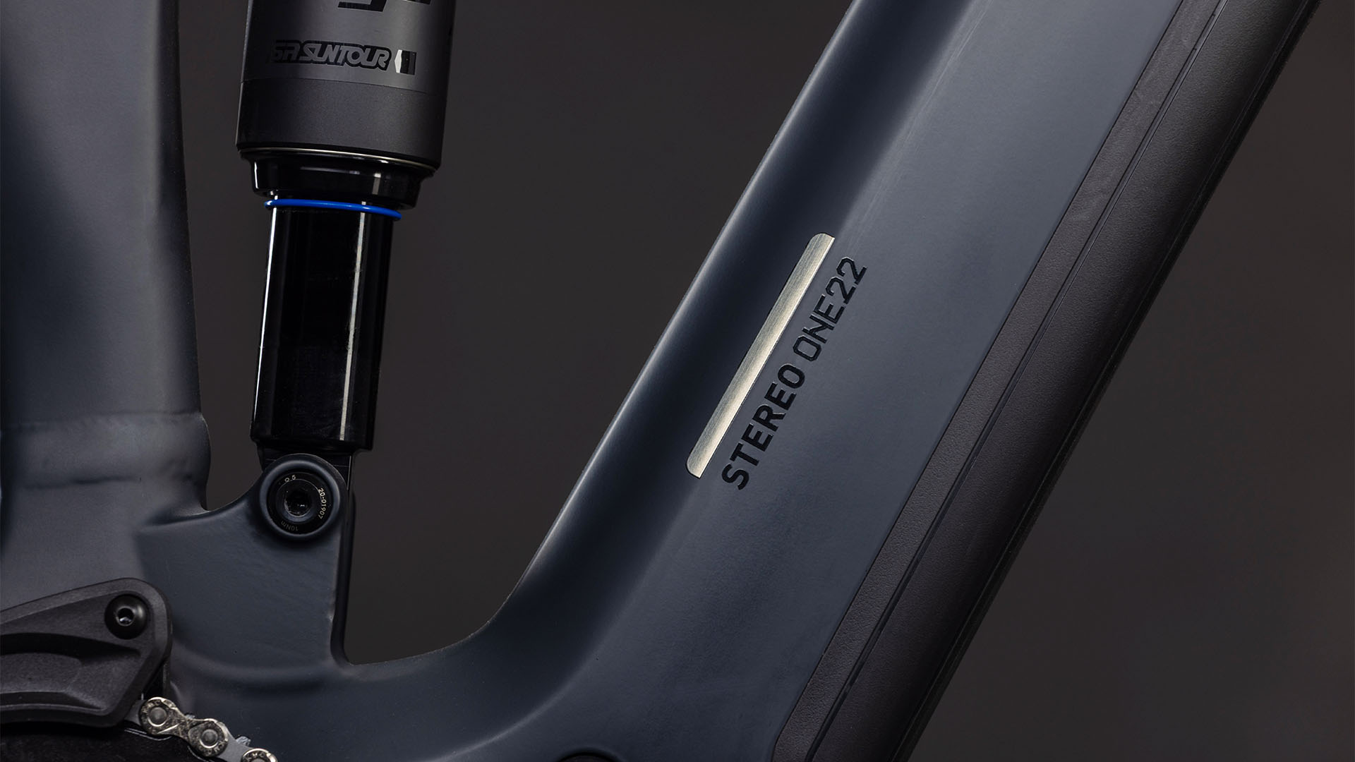 Stereo Hybrid ONE22 Pro 800 FE night´n´chrome