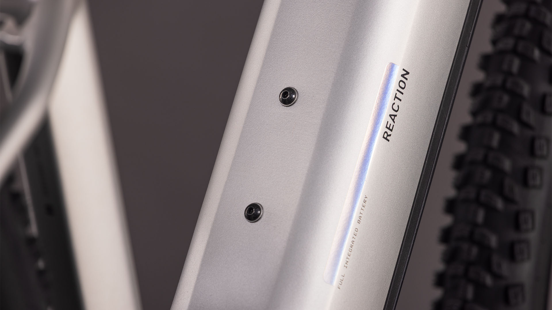 Reaction Hybrid ONE 800 sleekgrey´n´prism Reaction Hybrid ONE 800 sleekgrey´n´prism