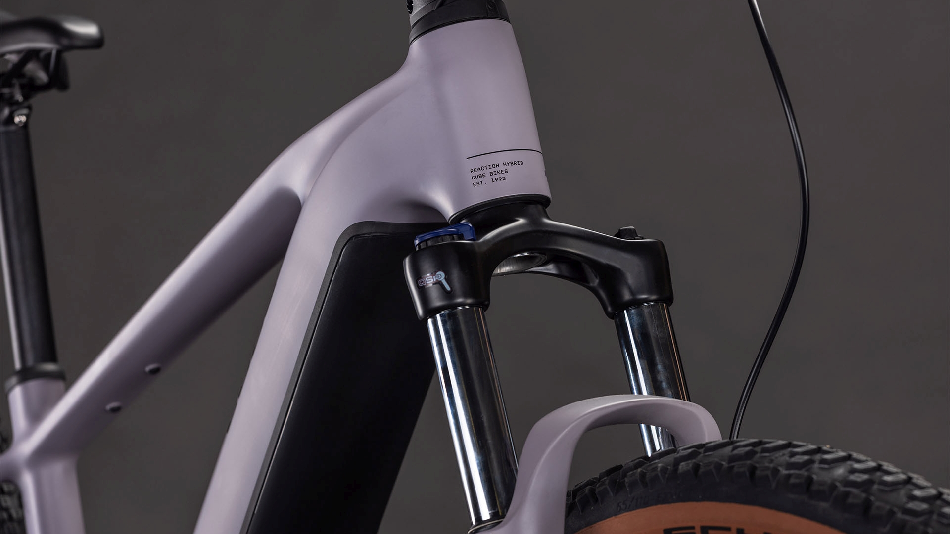 Reaction Hybrid Performance 600 plumgrey´n´black