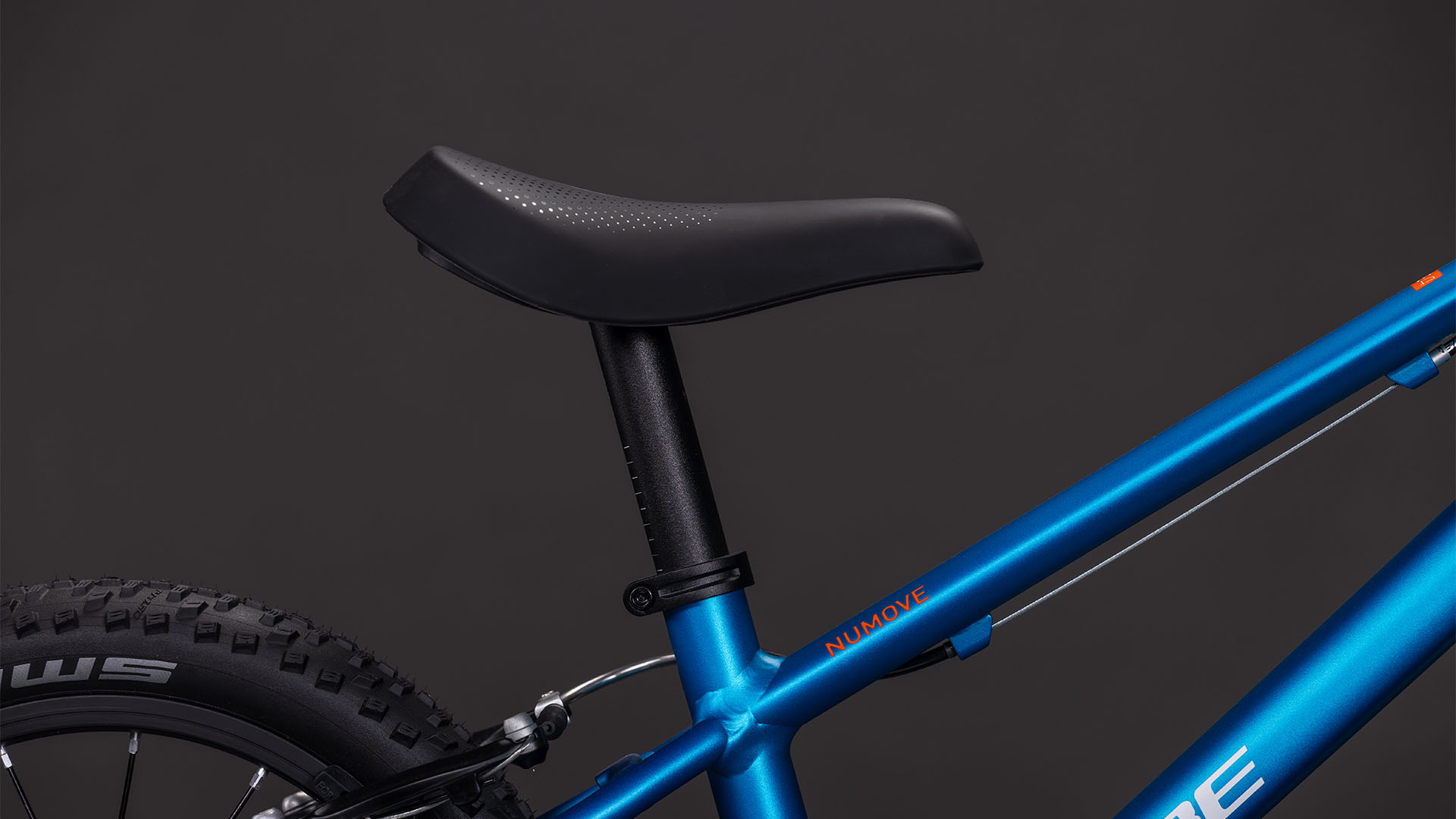 Numove 140 topasblue´n´nebula