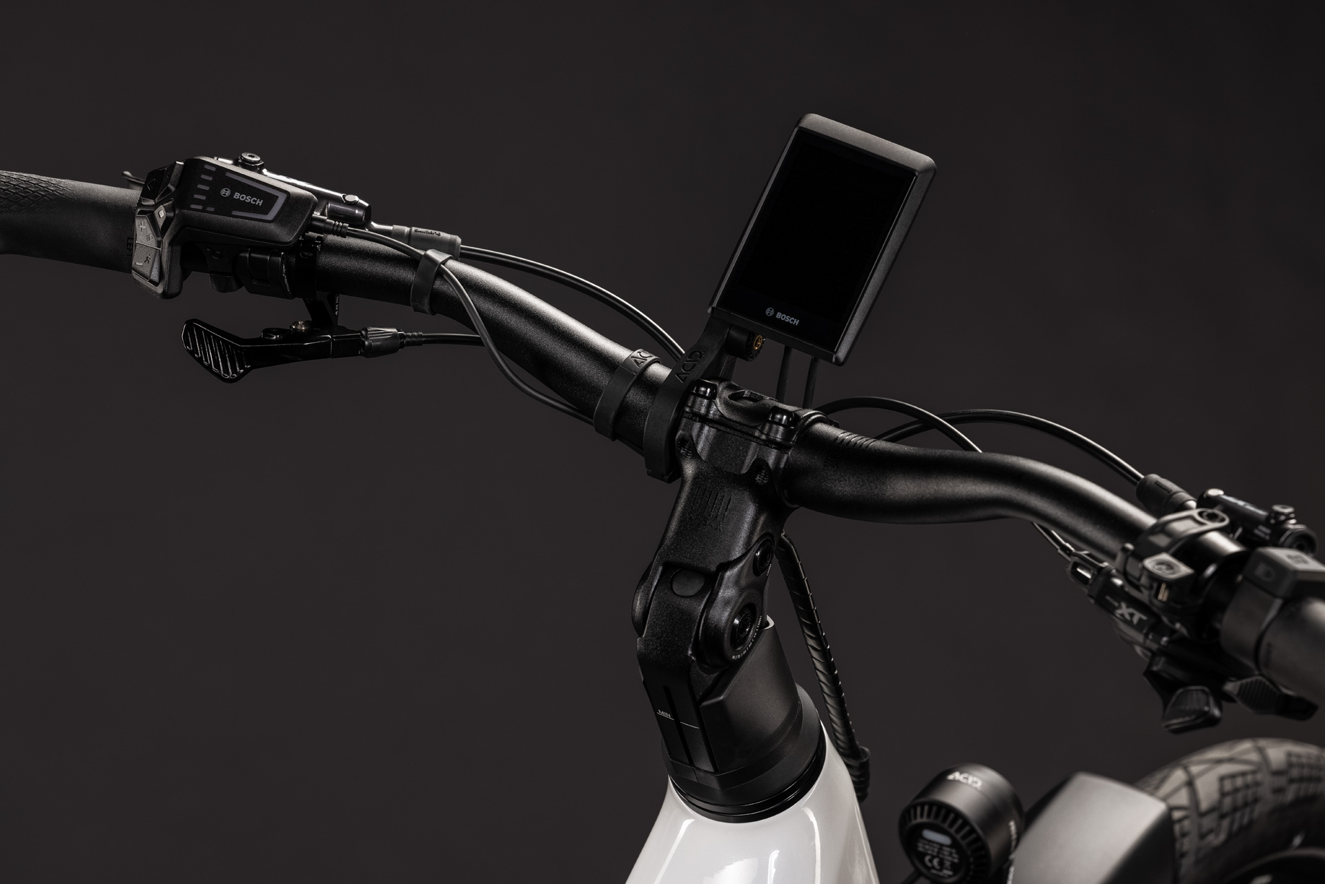 Kathmandu Hybrid ONE11 HPC SLX 800 metallicwhite´n´prizm (Easy Entry)