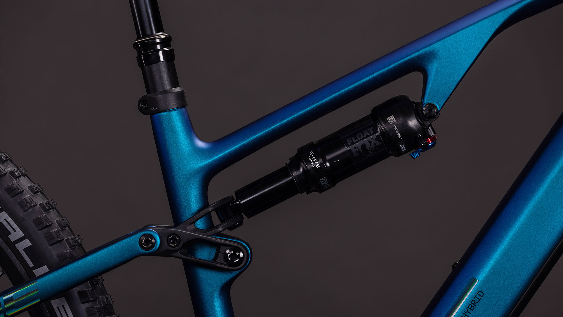 AMS Hybrid ONE44 C:68X SLX 400X nebula´n´black