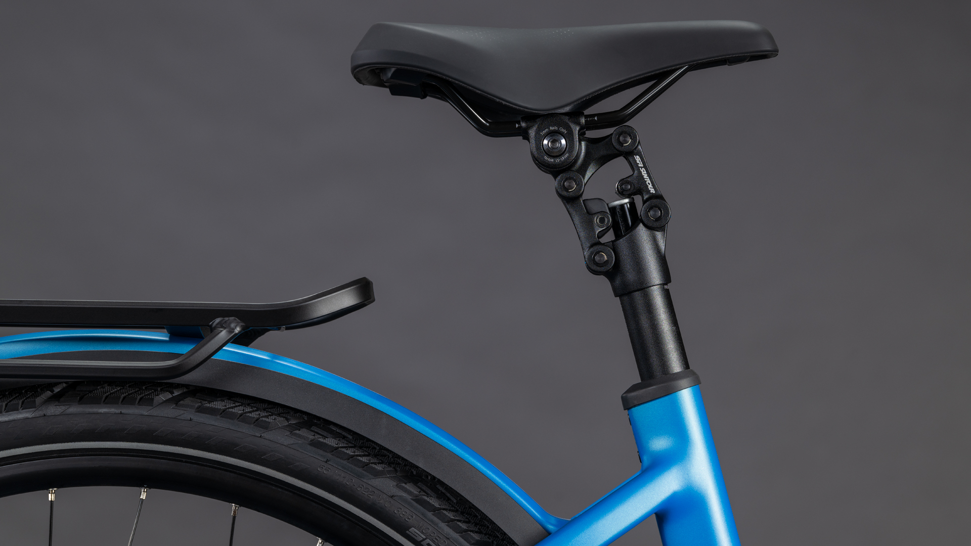 Kathmandu Hybrid Comfort Pro 800 azure´n´black (Easy Entry)