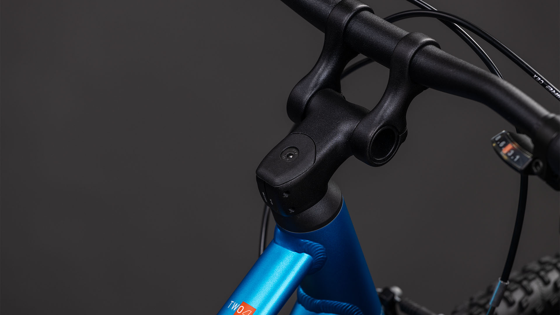 Numove 240 topasblue´n´nebula