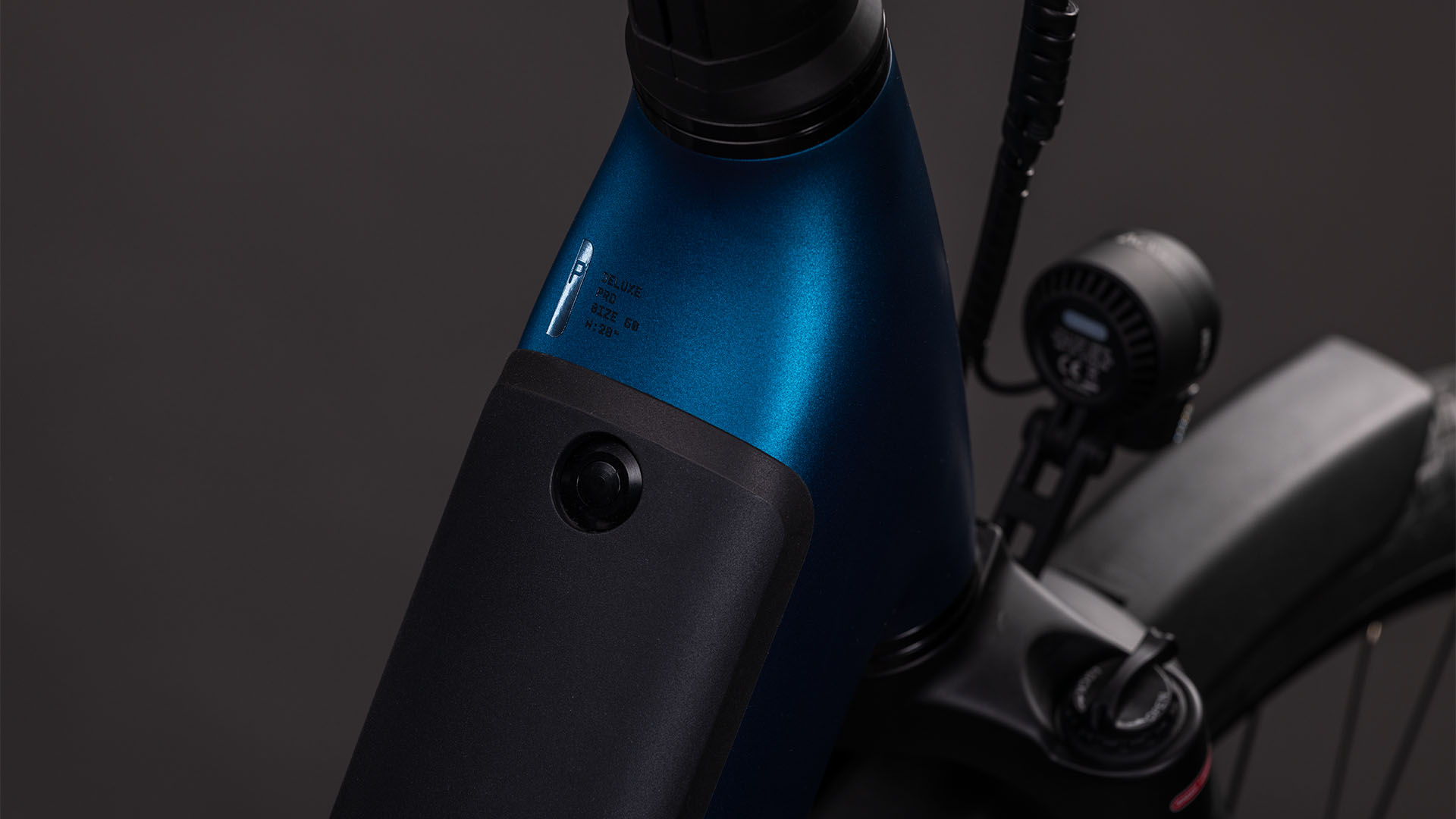 Supreme Hybrid Deluxe Pro 600 electricblue´n´chrome (Easy Entry) Supreme Hybrid Deluxe Pro 600 electricblue´n´chrome (Easy Entry)