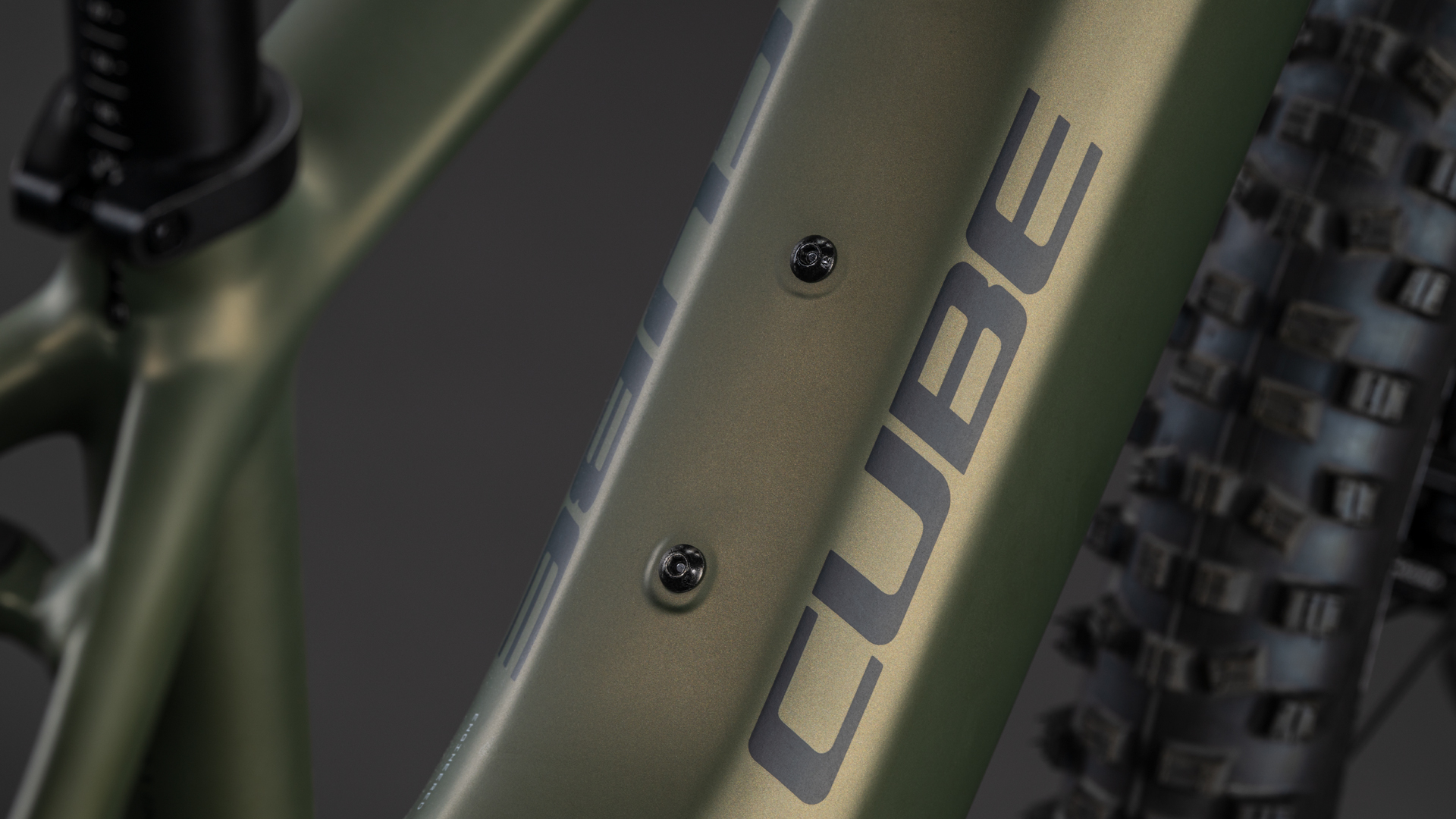 Acid 240 Hybrid Rookie SLX 400X reedgreen´n´matrix