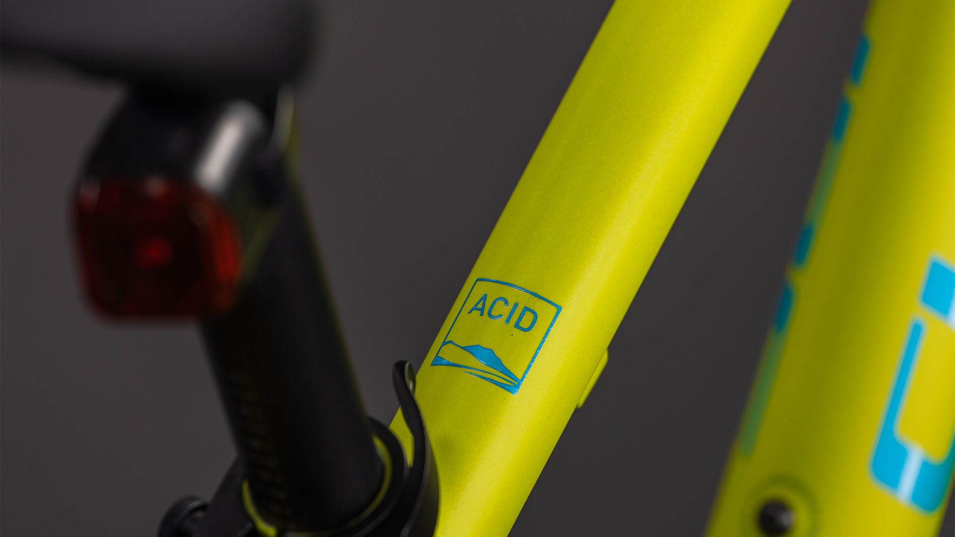 Acid 240 Disc FE lizard´n´blue