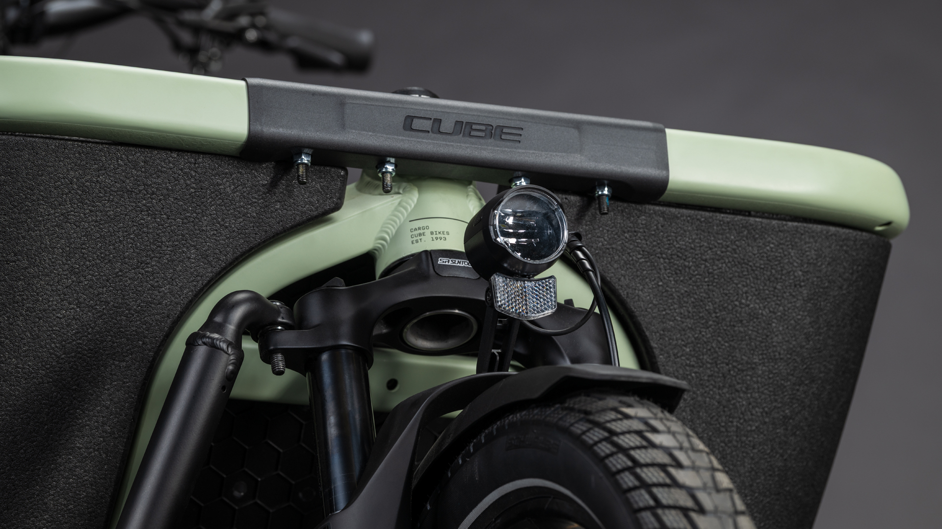 Cargo Hybrid 800 pea´n´reflex