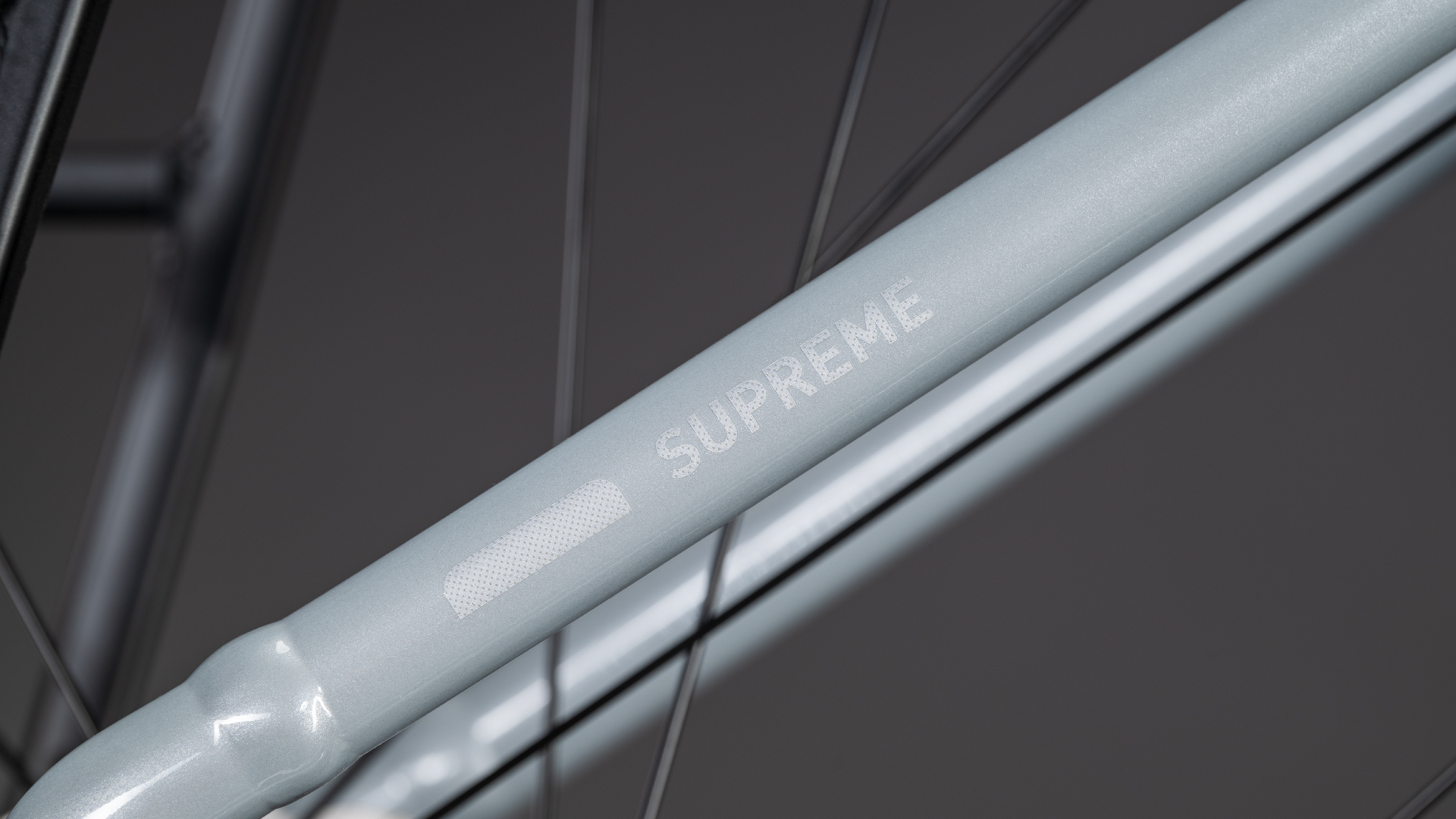 Supreme Hybrid Comfort ONE 600 foggrey´n´reflex (Easy Entry) Supreme Hybrid Comfort ONE 600 foggrey´n´reflex (Easy Entry)