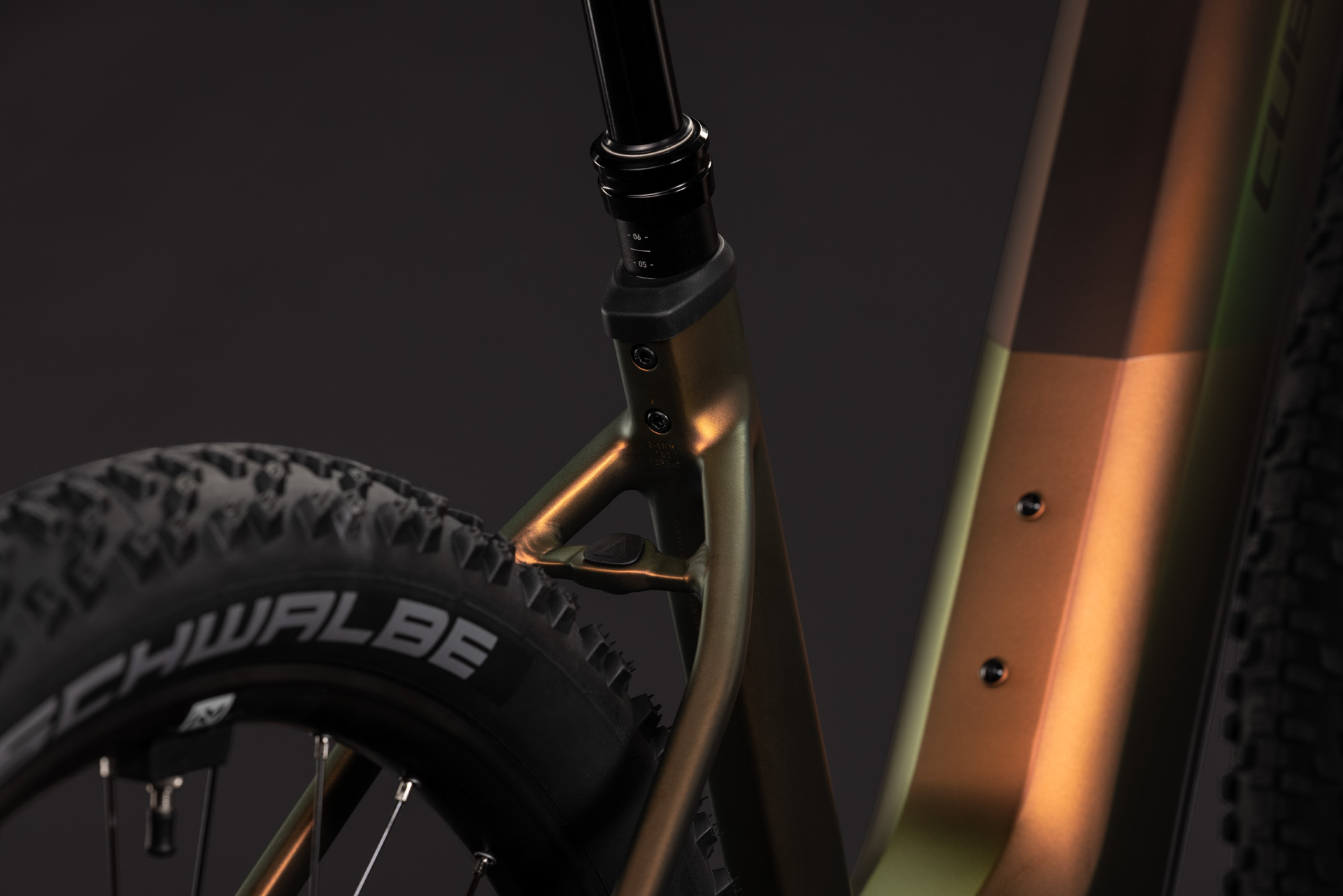 Reaction Hybrid SLX 800 autumn´n´black (Easy Entry)