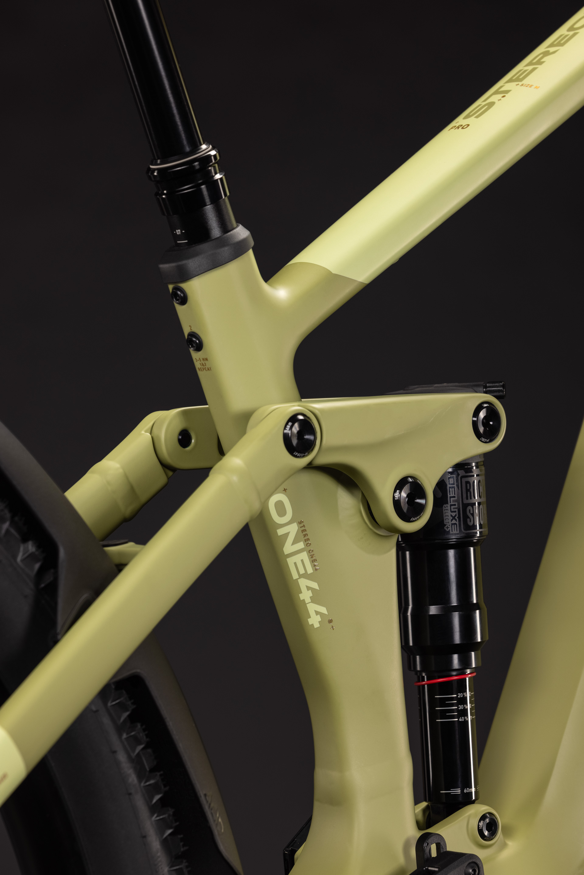Stereo Hybrid ONE44 Pro 800 softwillow´n´green