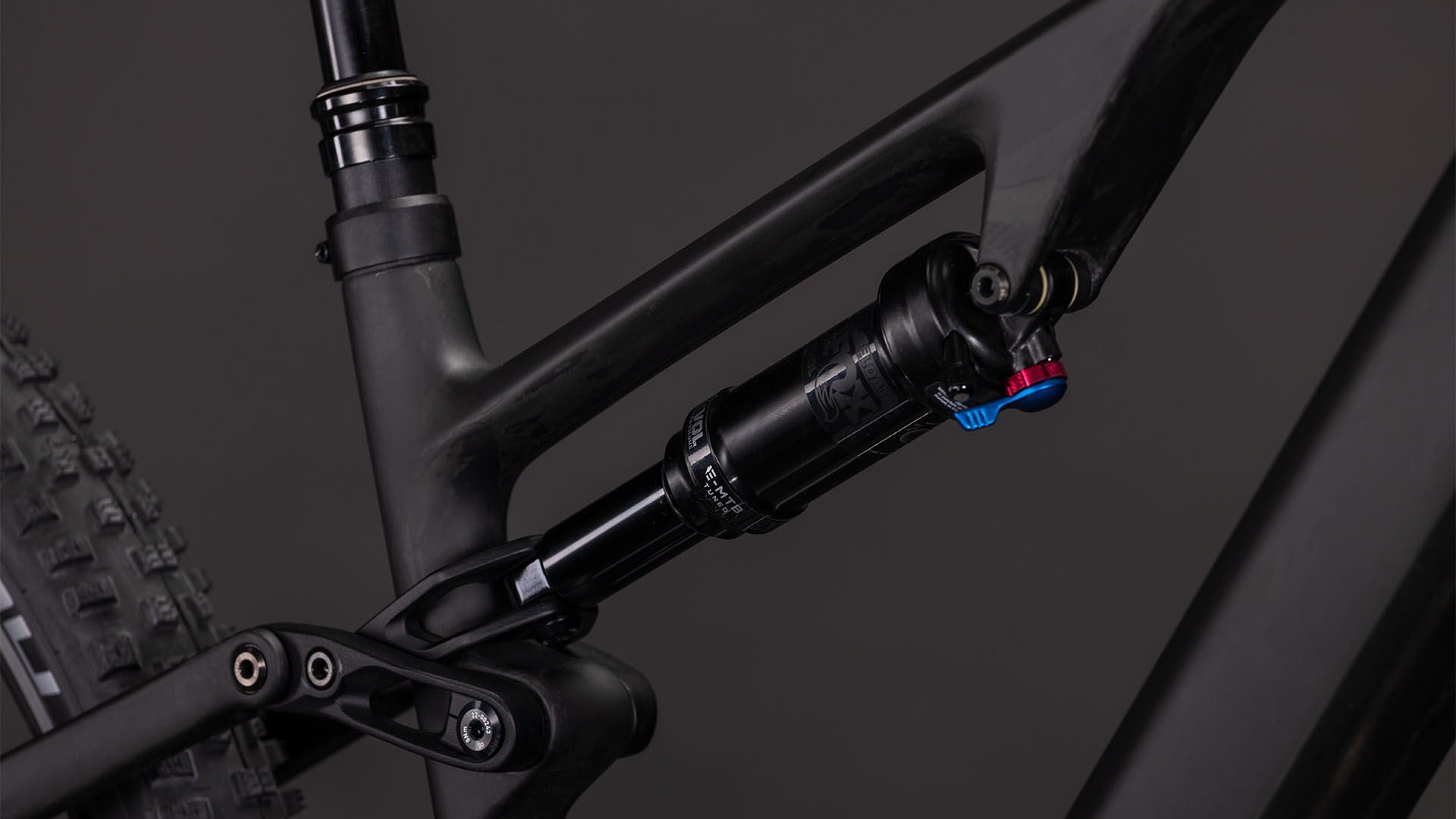 AMS Hybrid ONE44 C:62 Pro 400X blackline