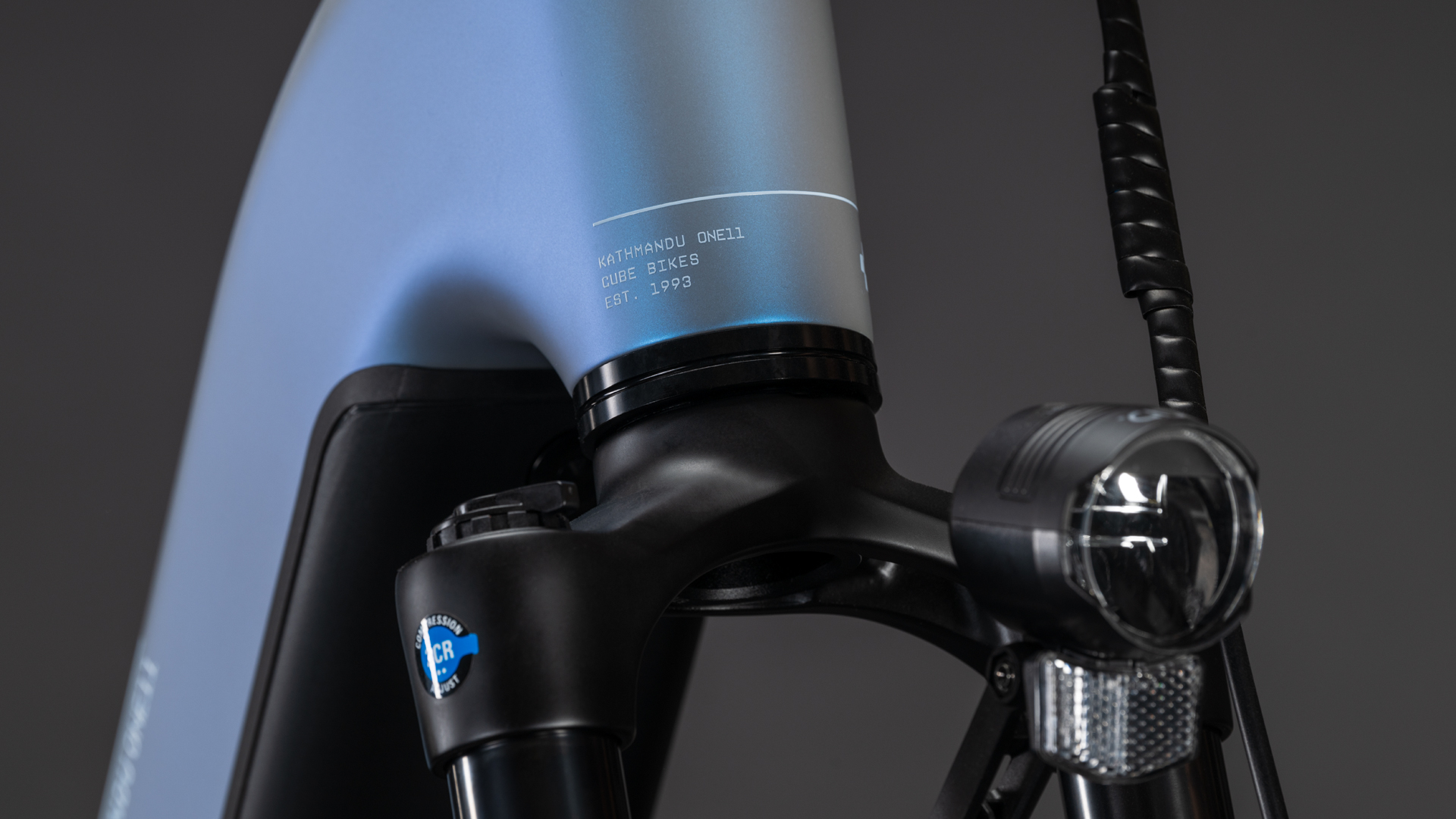 Kathmandu Hybrid ONE11 HPC Pro 800 hazeblue´n´blue (Easy Entry)