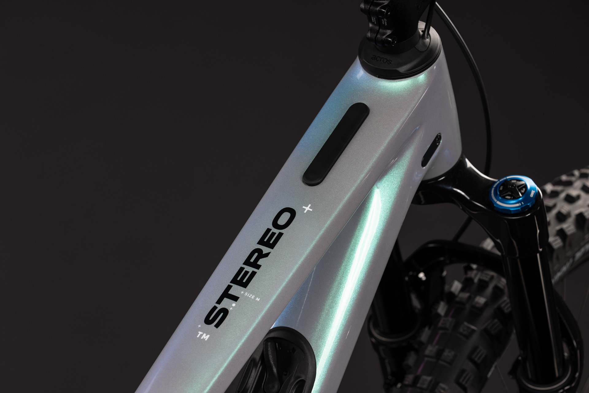 Stereo HPC TM greenfusion´n´black