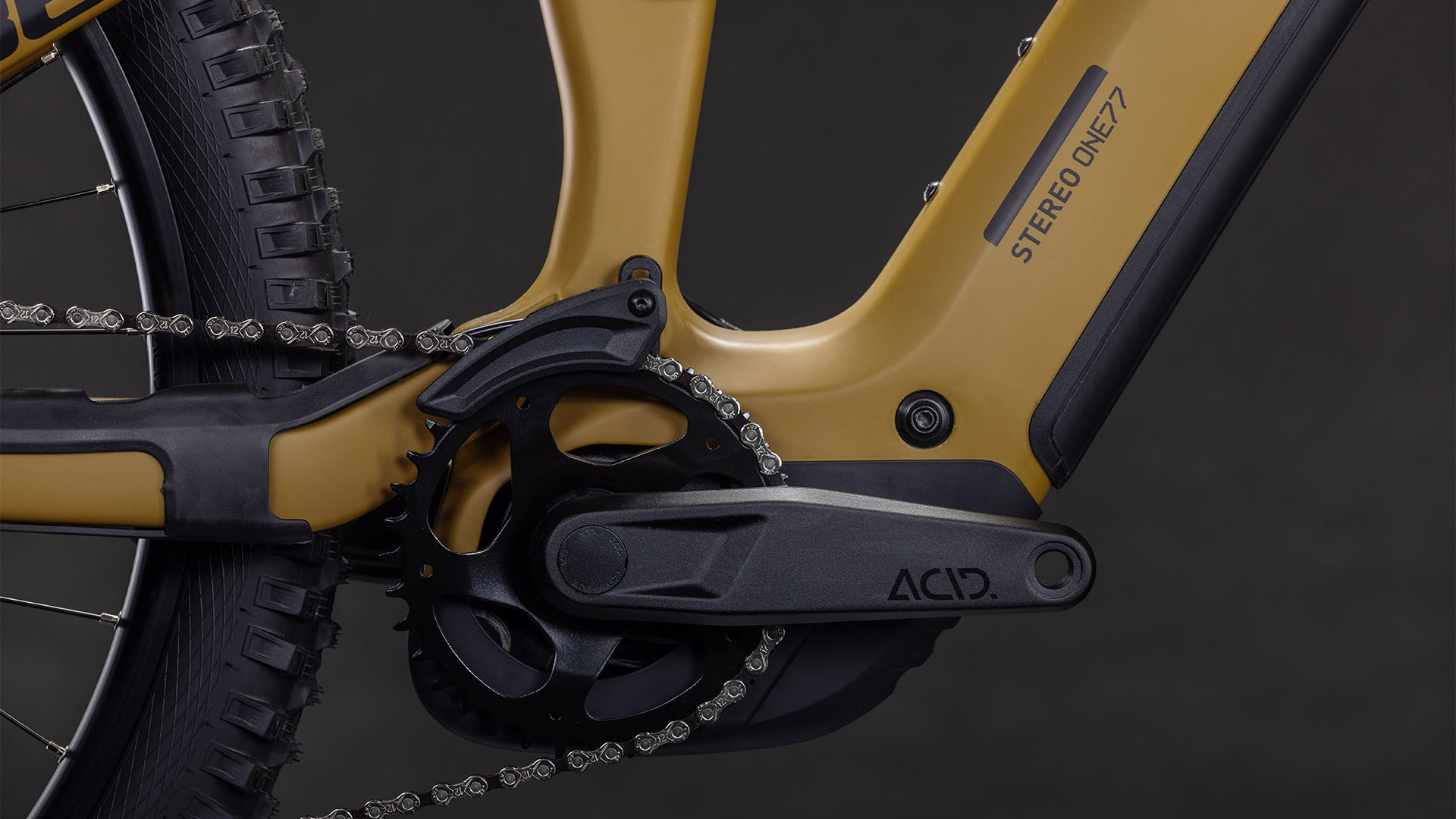 Stereo Hybrid ONE77 HPC Race 800 willowgreen´n´black