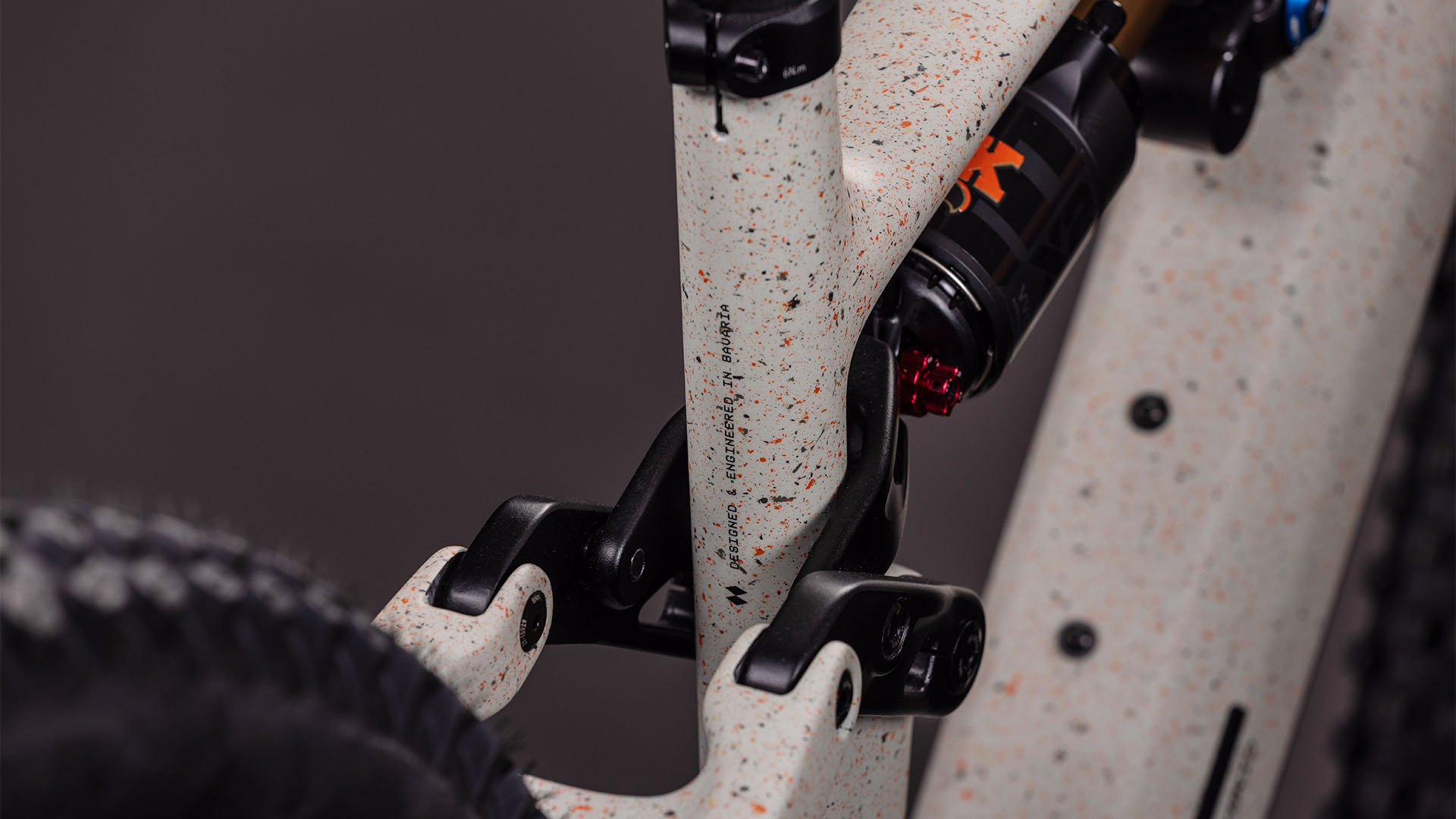 AMS Hybrid 177 C:62 SUPER TM 600X reedbeigegrit´n´orange