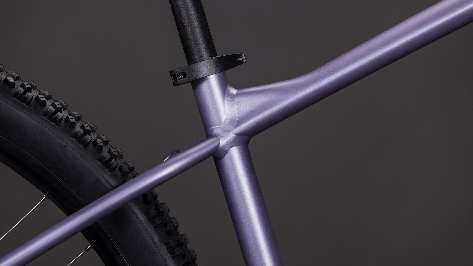 Aim ONE lightpurple´n´chrome