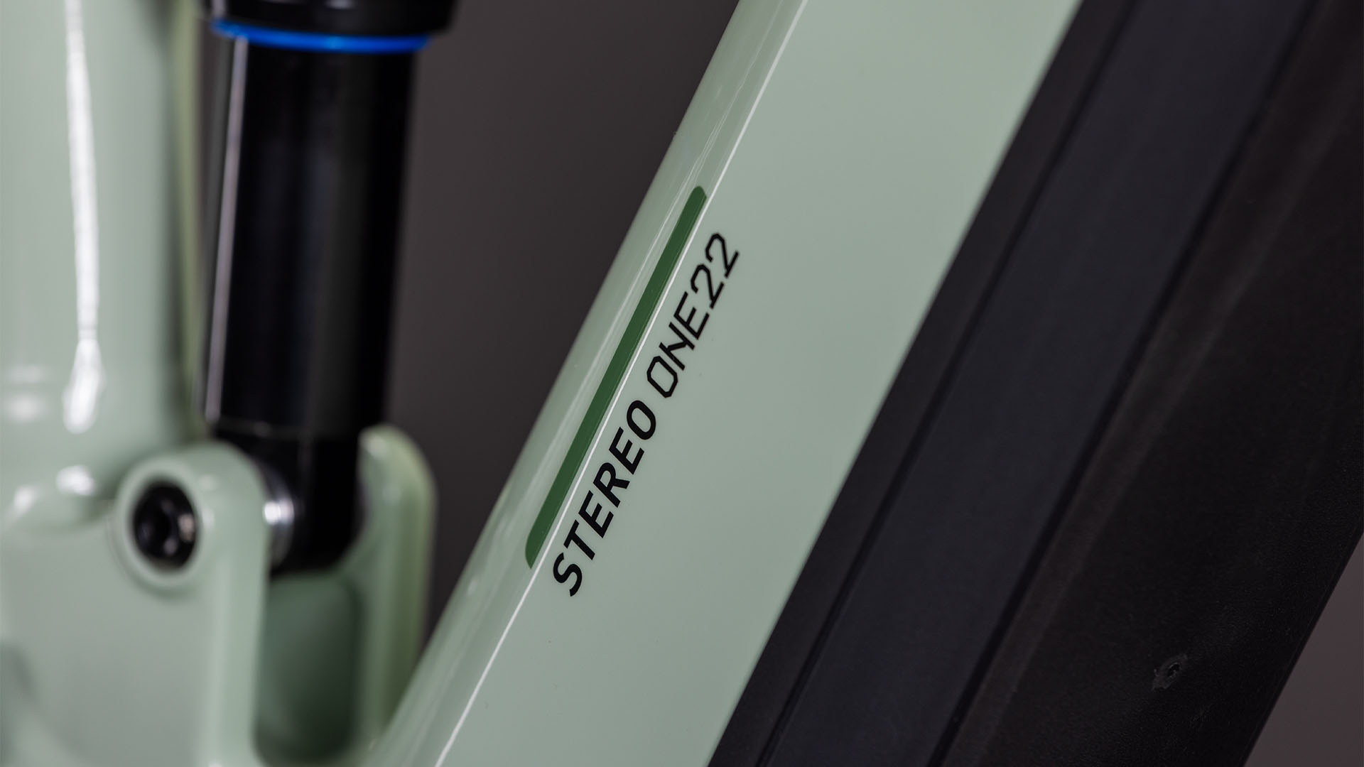 Stereo Hybrid ONE22 Pro 800 stonegrey´n´black