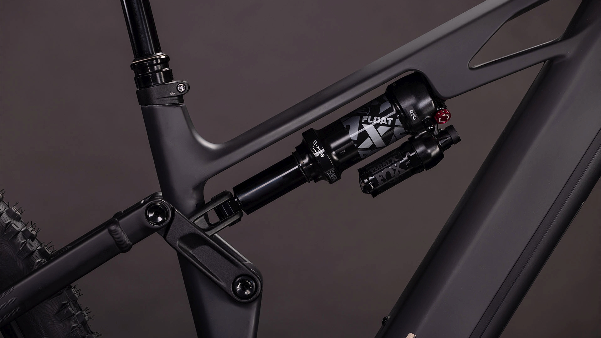 Stereo Hybrid ONE77 HPC SLX 800 blackline